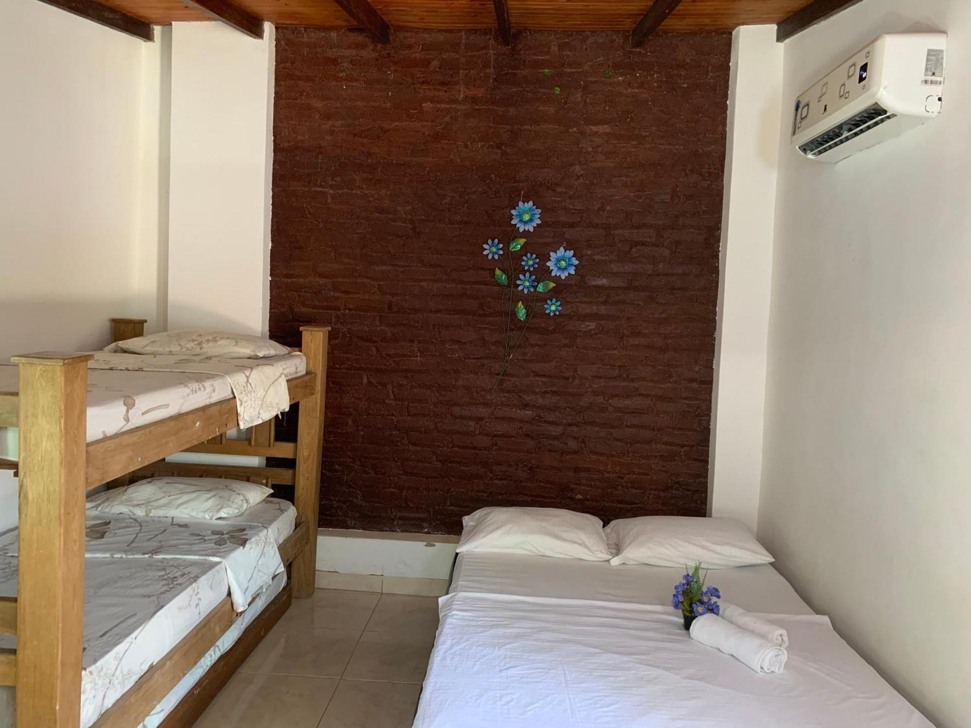 Hostal Buena Vida Taganga Exterior photo